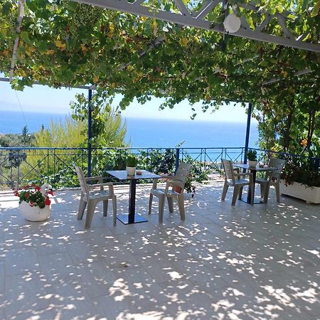 Ionian View Guest House Qeparo Kültér fotó